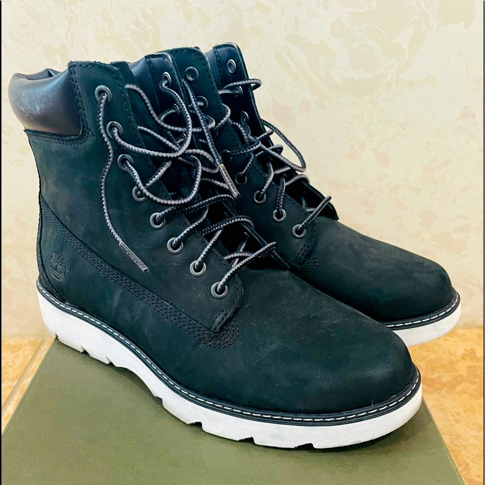 Timberland black suede boots